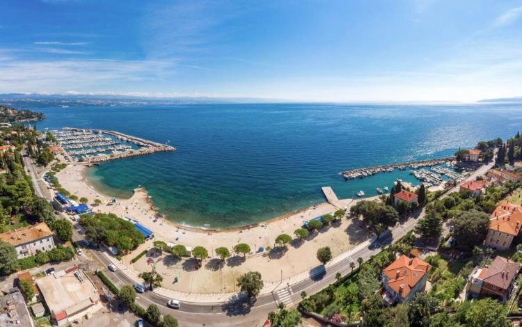 Luxury Villa Eternity - Marvelous Sea View - Box Spring Beds - Opatija-ポリチャネ エクステリア 写真