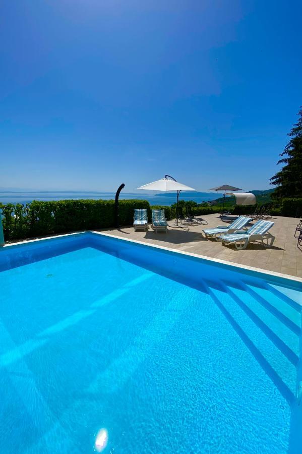 Villa Eternity - Panoramic Sea View - Boxspringbetten - Pool - Opatija-Poljane エクステリア 写真